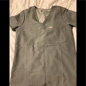 Figs gray scrub top